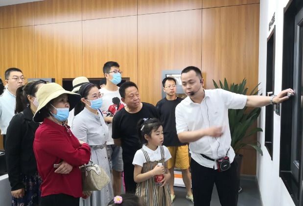 金沙电子游戏官方入口